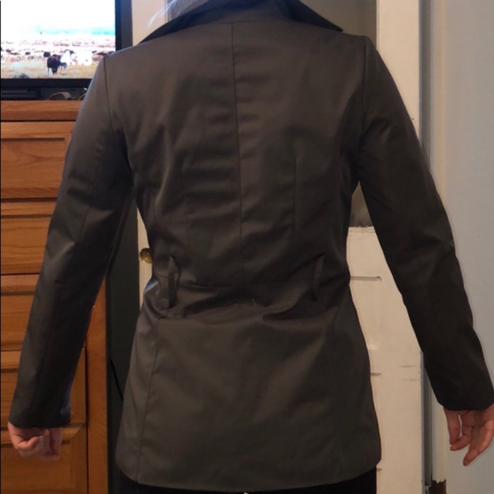 Jacket - Picture 4 of 4